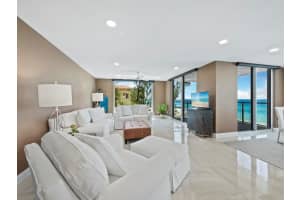 2425 GULF OF MEXICO DRIVE, LONGBOAT KEY, FL 34228 Sold 09/15/23