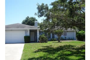 4202 ARROW AVENUE, SARASOTA, FL 34232 Sold 09/08/23