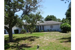 4202 ARROW AVENUE, SARASOTA, FL 34232 Sold 09/08/23