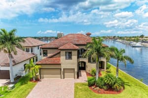 1008 RIVIERA DUNES WAY, PALMETTO, FL 34221 Sold 01/31/24