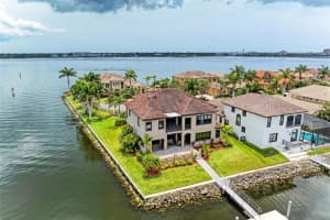 1008 RIVIERA DUNES WAY, PALMETTO, FL 34221 Sold 01/31/24