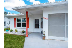 4405 LAKEWOOD AVENUE, BRADENTON, FL 34208 Sold 02/14/24