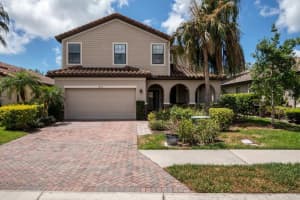 8116 36TH STREET, SARASOTA, FL 34243 Sold 06/20/23