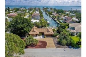 512 RANGER LANE, LONGBOAT KEY, FL 34228 Sold 08/11/23