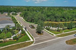 3718 WOODCLIFF LAKE TERRACE, SARASOTA, FL 34243 Sold 06/28/23
