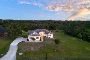 1938 PALM VIEW ROAD, SARASOTA, FL 34240 Sold 09/20/23