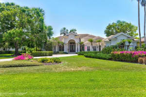 627 MACEWEN DRIVE, OSPREY, FL 34229 Sold 12/18/23