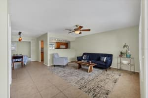 6737 ROXBURY DRIVE, SARASOTA, FL 34231 Sold 06/20/23