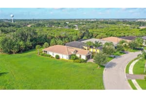 5065 LAKE OVERLOOK AVENUE, BRADENTON, FL 34208 Sold 08/03/23