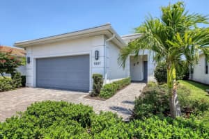 5107 BARNETT CIRCLE, LAKEWOOD RANCH, FL 34211 Sold 07/31/23