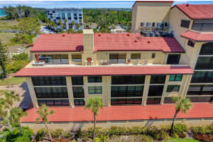 8710 MIDNIGHT PASS ROAD, SARASOTA, FL 34242 Sold 09/11/23