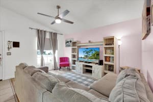 301 DIAMOND RIDGE BOULEVARD, AUBURNDALE, FL 33823 Sold 06/09/23