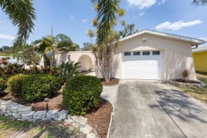 3909 Maverick Ave, Sarasota, FL 34233, Sold 05/31/23