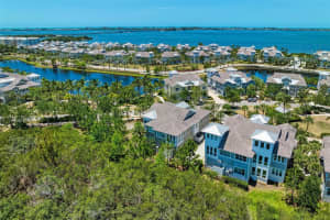 289 SAPPHIRE LAKE DRIVE, BRADENTON, FL 34209 Sold 06/16/23