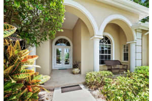 8142 SHADOW PINE WAY, SARASOTA, FL 34238 Sold 08/03/23