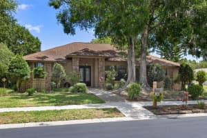 4627 TRAILS DRIVE, SARASOTA, FL 34232 Sold 07/31/23