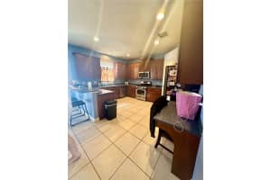 6904 74th St Cir E, Bradenton, FL 34203, Sold 06/02/23