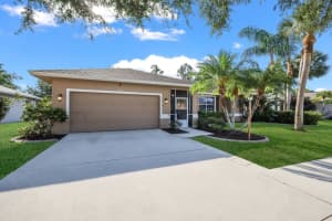 4893 POST POINTE DRIVE, SARASOTA, FL 34233 Sold 06/30/23