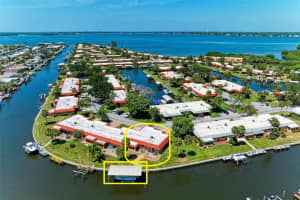 9613 VALENCIA COVE, BRADENTON, FL 34210 Sold 07/13/23