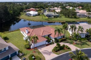 4931 FALLCREST CIRCLE, SARASOTA, FL 34233 Sold 06/16/23