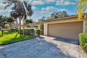 6412 SUN EAGLE LANE, BRADENTON, FL 34210 Sold 08/29/23