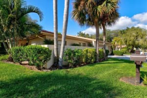 6412 SUN EAGLE LANE, BRADENTON, FL 34210 Sold 08/29/23
