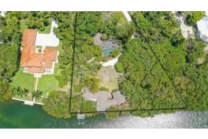 6533 BAYOU HAMMOCK ROAD, LONGBOAT KEY, FL 34228 Sold 08/31/23