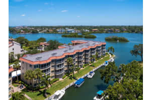 1350 PORTOFINO DRIVE, SARASOTA, FL 34242 Sold 09/05/23