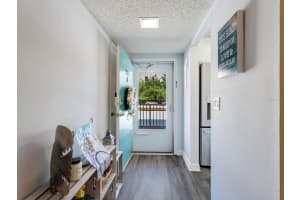 1350 PORTOFINO DRIVE, SARASOTA, FL 34242 Sold 09/05/23