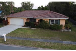 7460 DICKENS DRIVE, SARASOTA, FL 34231 Sold 06/23/23