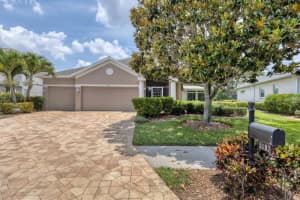 5107 55TH STREET CIRCLE, BRADENTON, FL 34210 Sold 07/31/23