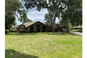 1738 CROWN POINT WOODS CIRCLE, OCOEE, FL 34761 Sold 06/20/23