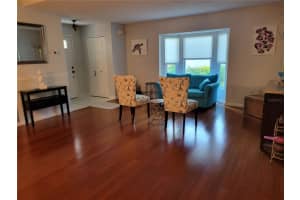 5642 GARDEN LAKES PALM, BRADENTON, FL 34203 Sold 10/02/23