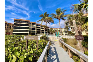 8764 MIDNIGHT PASS ROAD, SARASOTA, FL 34242 Sold 06/13/23