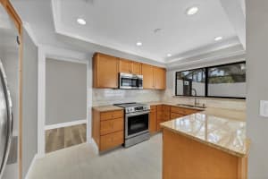 3745 GLEN OAKS MANOR DRIVE, SARASOTA, FL 34232 Sold 08/17/23