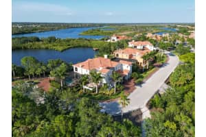 1035 FISH HOOK COVE, BRADENTON, FL 34212 Sold 08/10/23