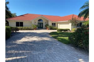 700 Old Compass Rd, Longboat Key, FL 34228, Sold 05/15/23
