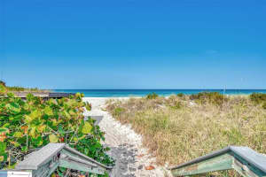 52 TWIN SHORES BOULEVARD, LONGBOAT KEY, FL 34228 Sold 07/21/23