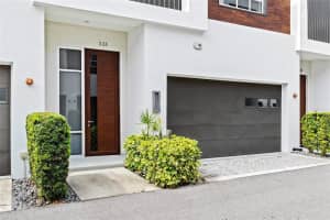 233 COSMOPOLITAN COURT, SARASOTA, FL 34236 Sold 12/13/23