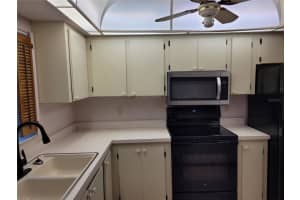 3539 LAKE BAYSHORE DRIVE, BRADENTON, FL 34205 Sold 07/18/23