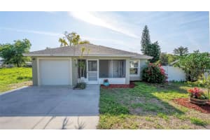 313 OAK STREET, AUBURNDALE, FL 33823 Sold 06/30/23