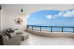 435 L AMBIANCE DRIVE, LONGBOAT KEY, FL 34228 Sold 07/31/23