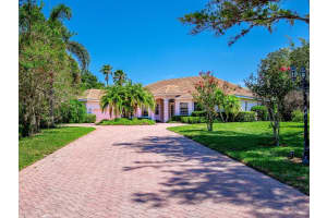 6232 CYPRESS BEND COURT, UNIVERSITY PARK, FL 34201 Sold 08/17/23