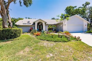 826 HARROWOOD COURT, SARASOTA, FL 34232 Sold 09/01/23
