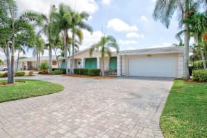 4111 PLUMOSA TERRACE, BRADENTON, FL 34210 Sold 08/01/23