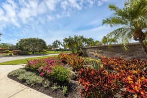 2015 84TH STREET CIRCLE, BRADENTON, FL 34209 Sold 10/11/23