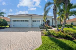 8236 LARKSPUR CIRCLE, SARASOTA, FL 34241 Sold 08/11/23