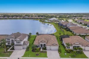 17214 POLO TRAIL, LAKEWOOD RANCH, FL 34211 Sold 08/01/23