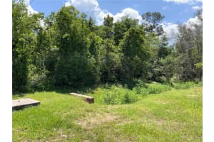 2883 STATEN DRIVE, DELTONA, FL 32738 - MLS#MFRA4571501