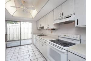 6245 GREEN VIEW DRIVE, SARASOTA, FL 34231 Sold 08/08/23